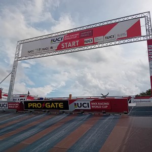 depart-course-bmx-coupe-du-monde.jpg